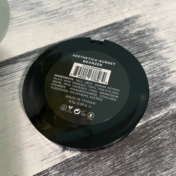 Aesthetica Sunset Bronzer - Picture 4 of 6